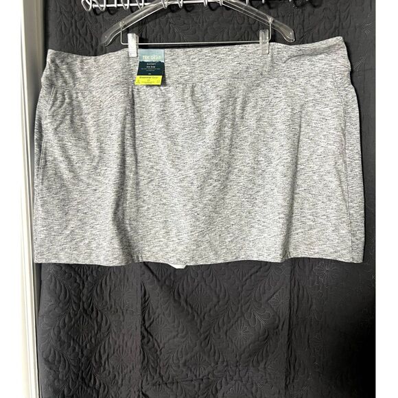 Tek Gear Plus Size Womens Mid Rise Skort Modern Everyday Wear SZ 4X:NWT - Picture 1 of 6